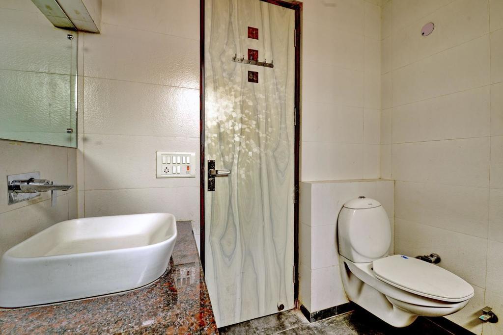 Hotel Goel Residency Delhi  Esterno foto