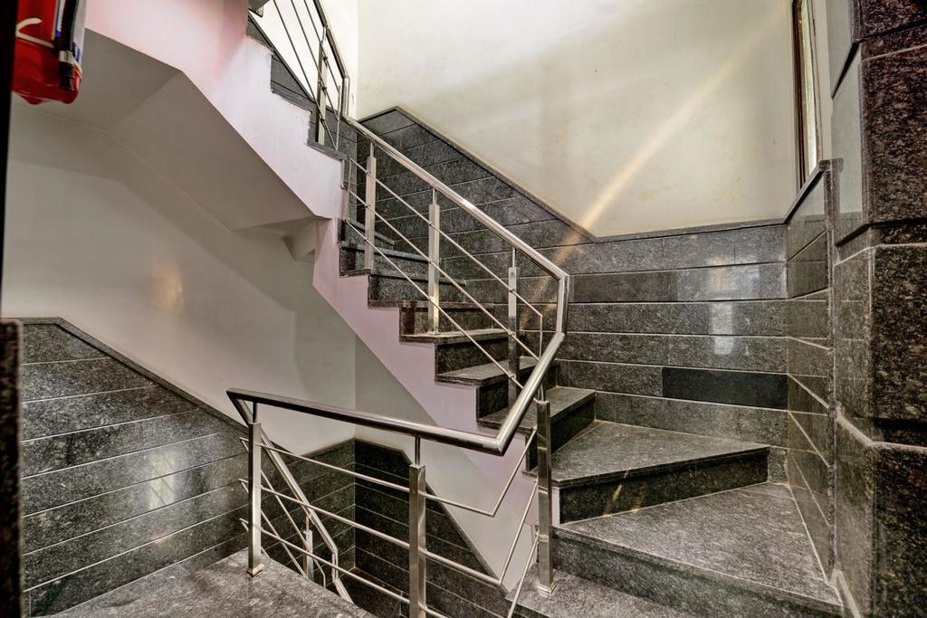 Hotel Goel Residency Delhi  Esterno foto