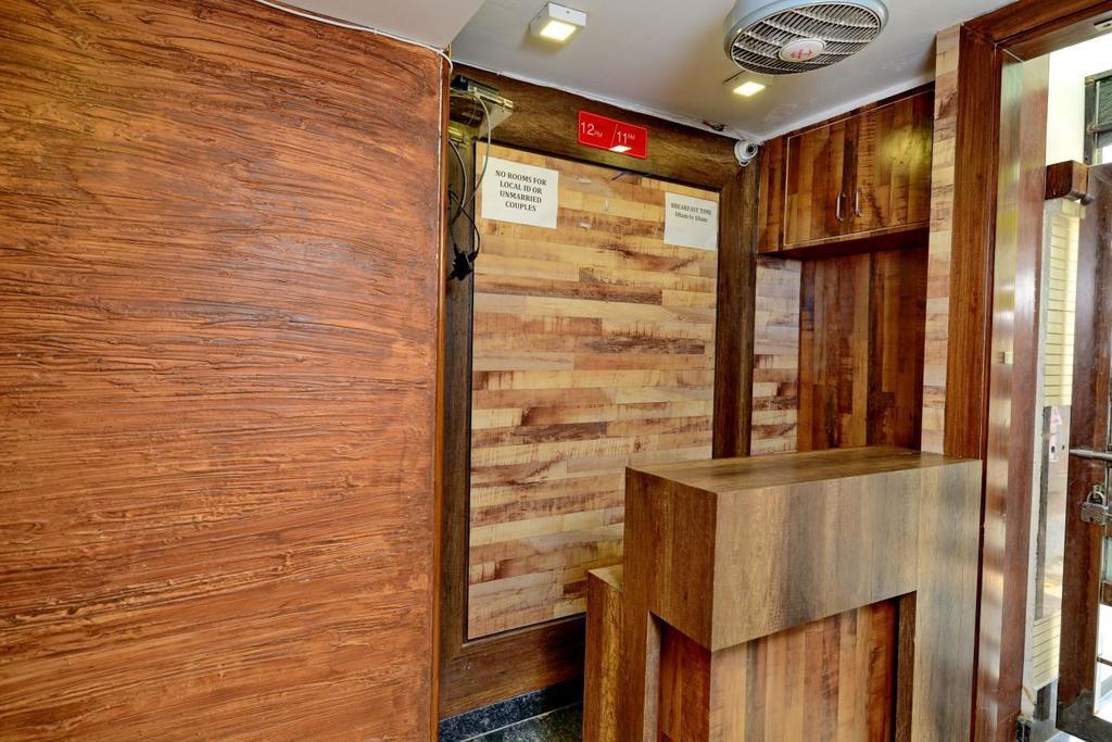 Hotel Goel Residency Delhi  Esterno foto